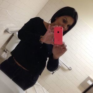 Meet your Posher, Marcia